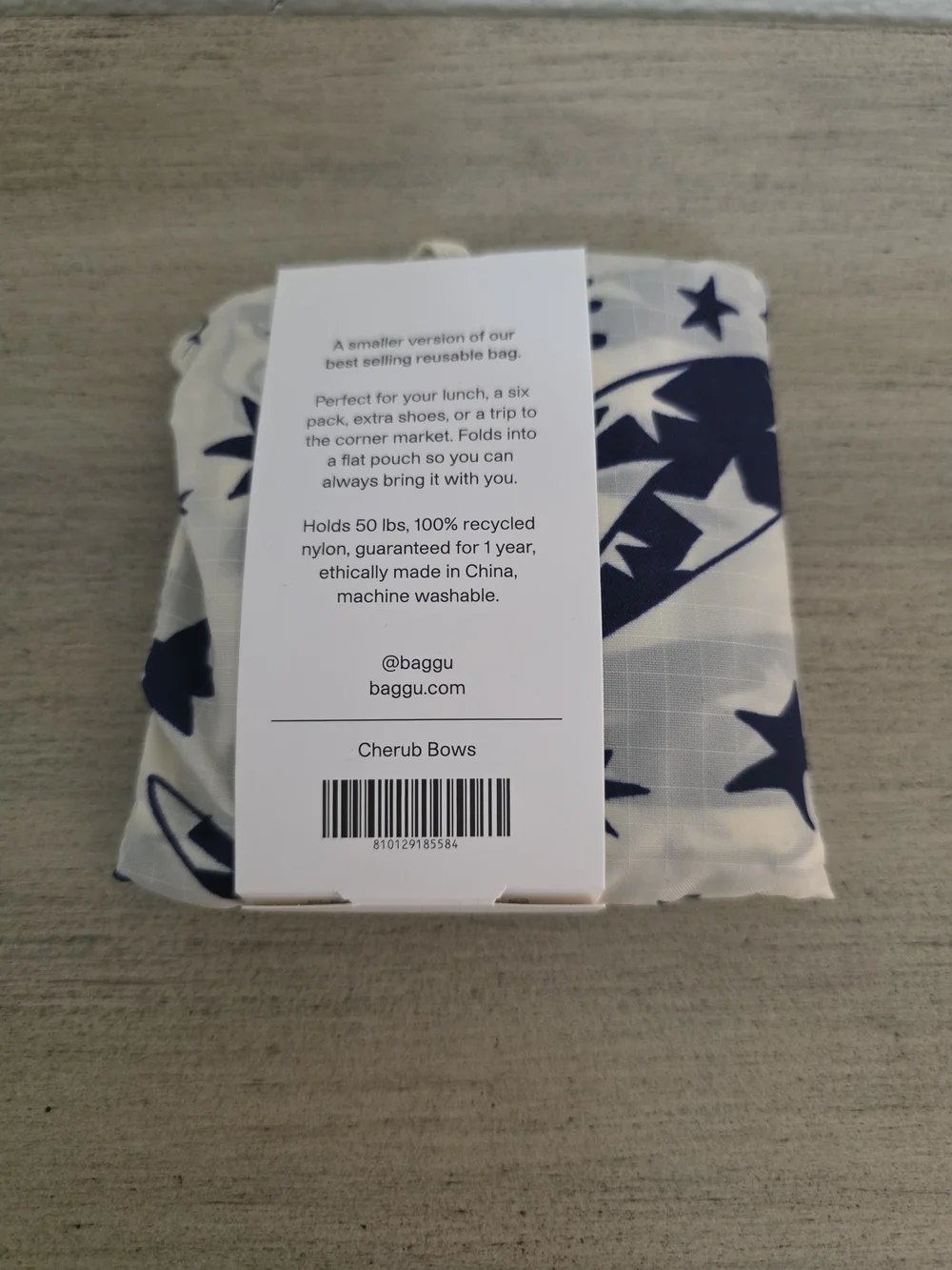 BAGGU Baby Reusable Bag in Navy and White Star And Bow Print